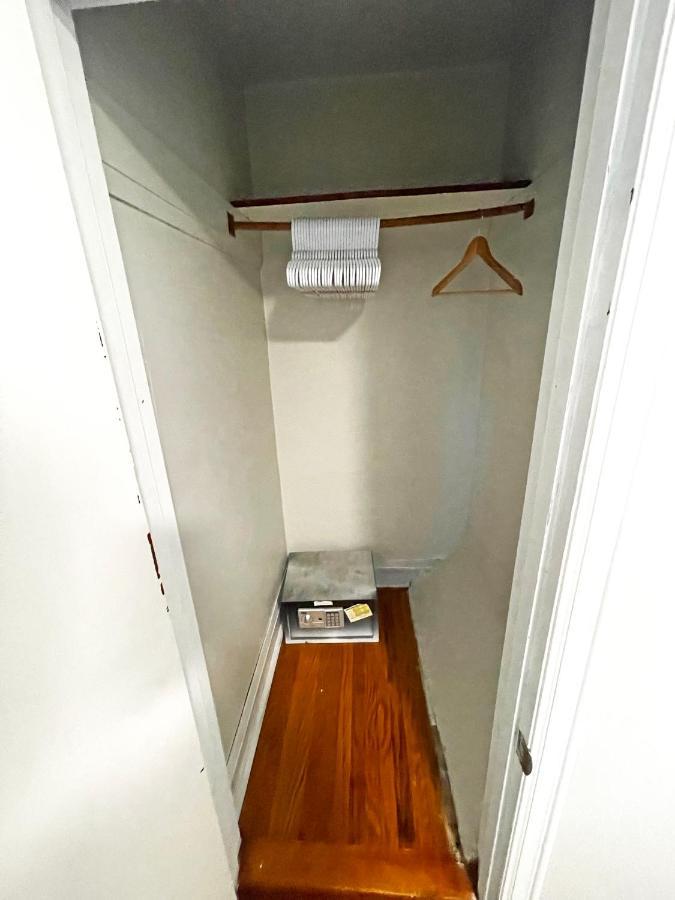 Hamilton Chic Retreat - Comfy Beds - Garden - Pool Apartment Exterior foto