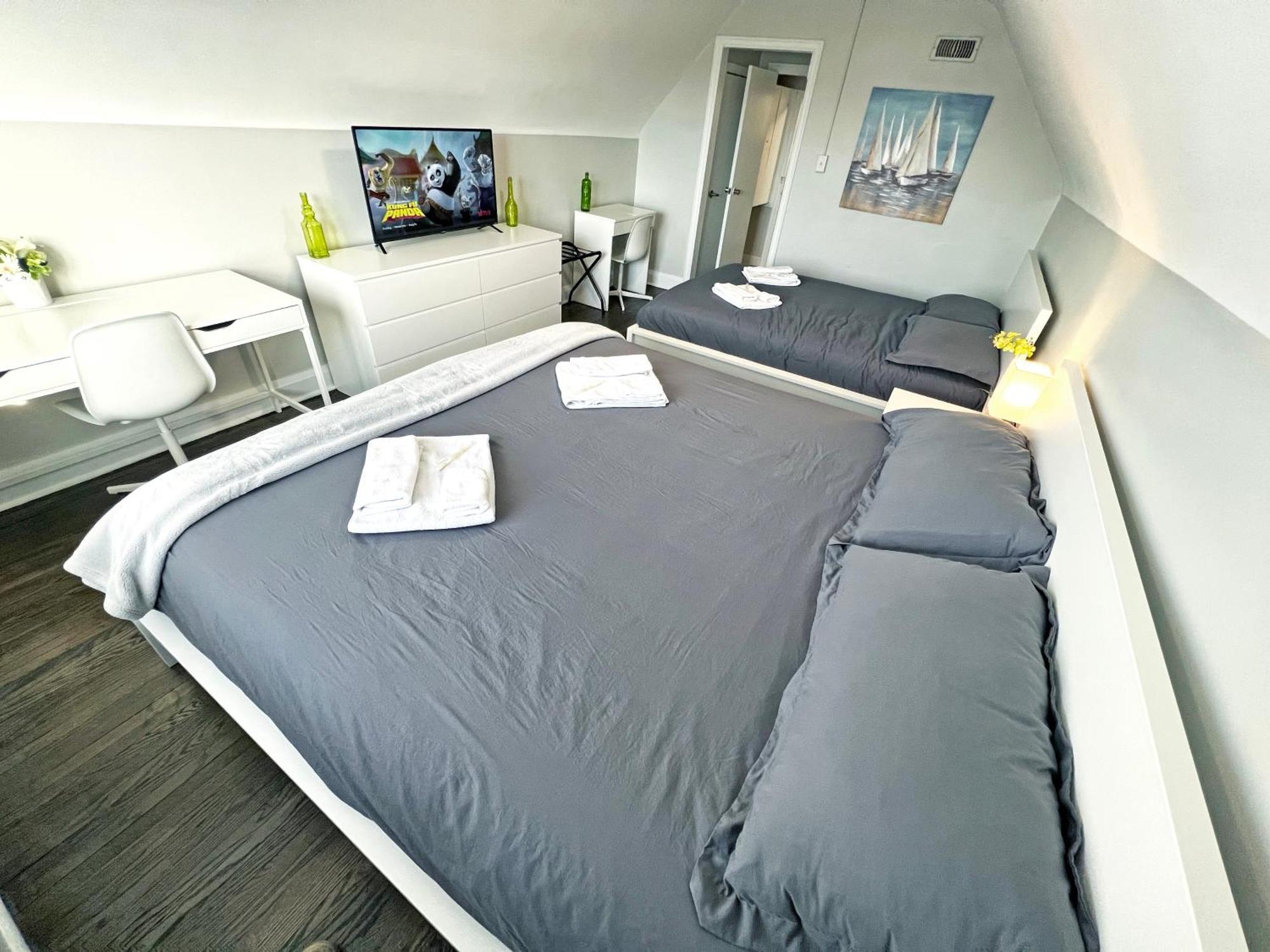 Hamilton Chic Retreat - Comfy Beds - Garden - Pool Apartment Exterior foto